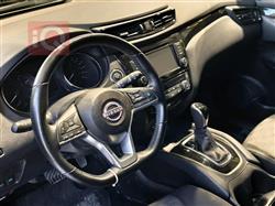 نيسان قاشقاي